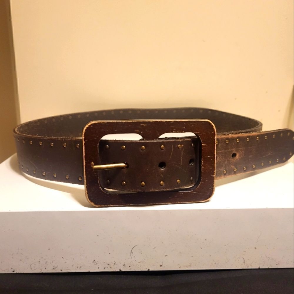 Talbots Brown Leather Belt w/Studs Distressed Wooden Buckle Sz.Small 34" Ret $89